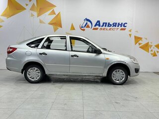 2014 Lada (ВАЗ) Granta I, серебристый, 295000 рублей, вид 4