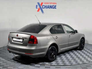 2010 Skoda Octavia II (A5) Рестайлинг, серый, 534000 рублей, вид 4