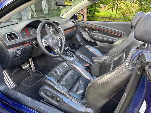 2007 Volkswagen Eos I, синий, 1100000 рублей - вид 12