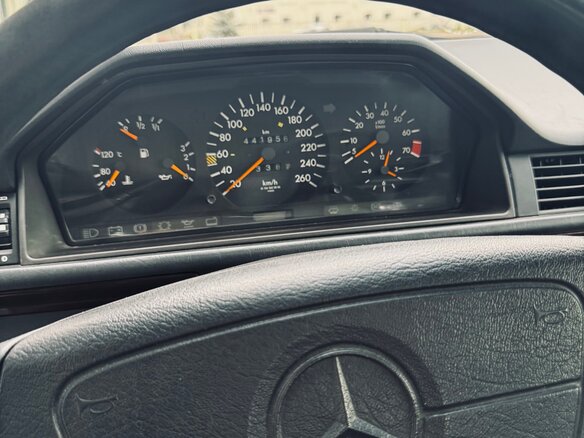 1994 Mercedes-Benz E-Класс 280 I (W124), синий, 475000 рублей - вид 8
