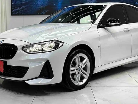 2023 BMW 1 серии 120i III (F52) Рестайлинг, белый, 1700000 рублей, вид 1