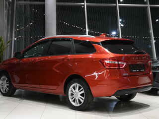2018 Lada (ВАЗ) Vesta SW I, красный, 895000 рублей, вид 4