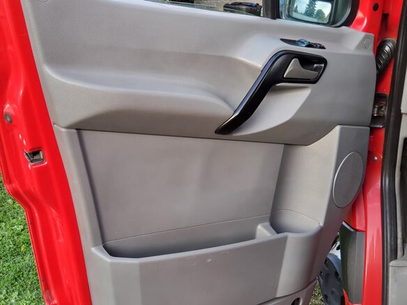 2012 Mercedes-Benz Sprinter, красный, 2050000 рублей - вид 12