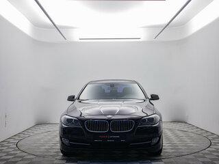 2013 BMW 5 серии 520i VI (F10/F11/F07), чёрный, 1358000 рублей, вид 2