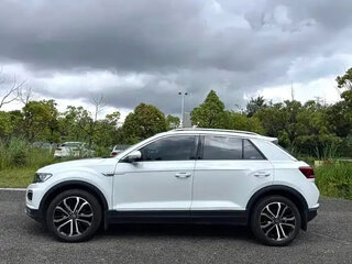 2022 Volkswagen T-Roc I (China Market), белый, 1256000 рублей, вид 5