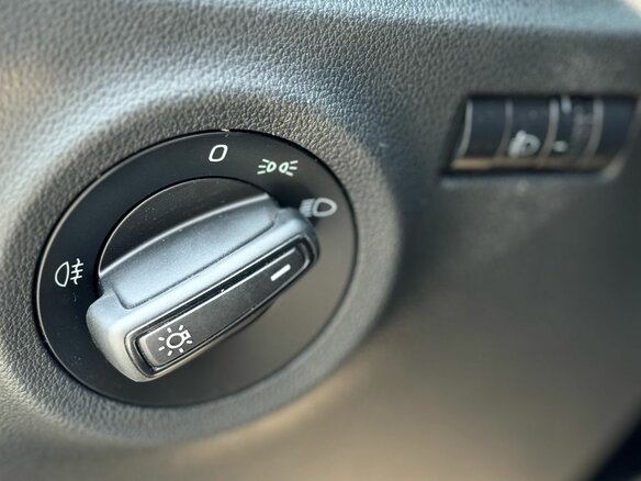 2021 Skoda Rapid II, серый - вид 21