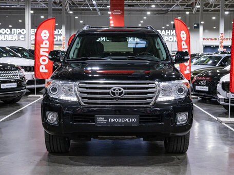 2012 Toyota Land Cruiser 200 Series Рестайлинг 1, чёрный, 3800000 рублей, вид 3