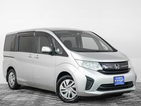 Honda Stepwgn V