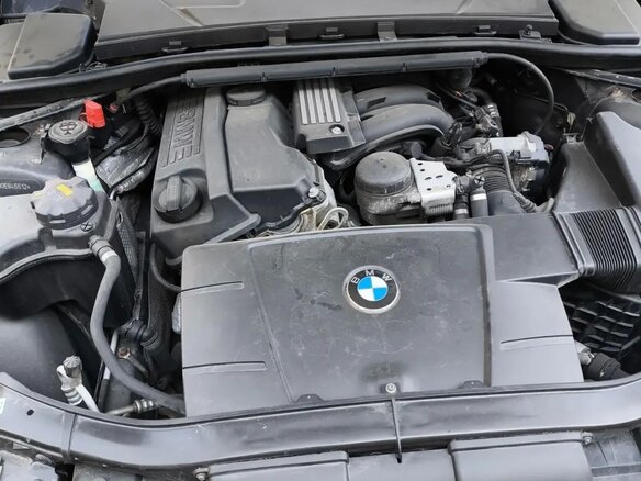 2012 BMW 3 серии 320i V (E90/E91/E92/E93) Рестайлинг, чёрный, 1200000 рублей - вид 7