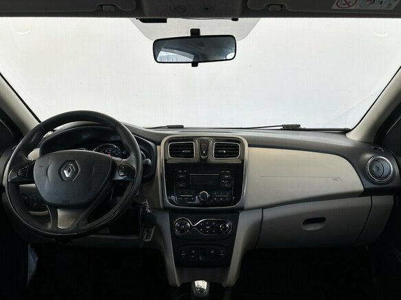 2015 Renault Logan II, белый, 550000 рублей - вид 4