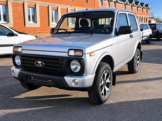 2026 Lada (ВАЗ) Niva Legend I, серебристый, 1259000 рублей, вид 2