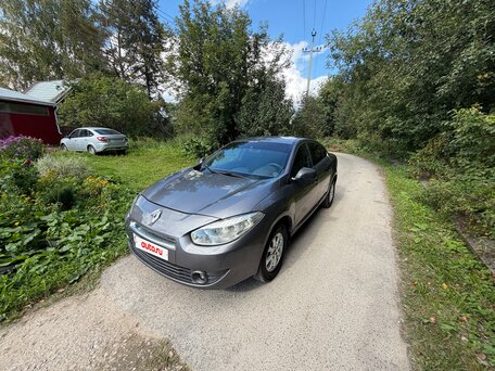 2011 Renault Fluence I, серый, вид 2