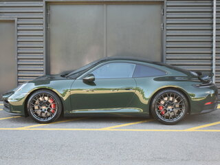 2026 Porsche 911 Carrera 4S VIII (992) Рестайлинг, зелёный, 25550000 рублей, вид 2