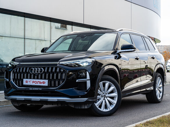 2026 Audi Q6 45 TFSI, чёрный, 7990000 рублей - вид 1