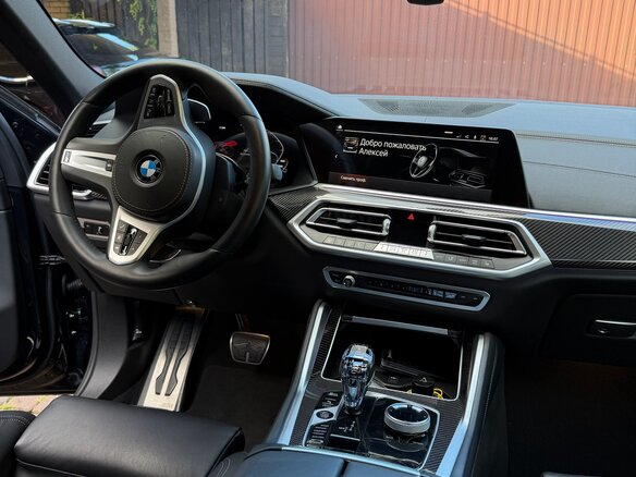 2021 BMW X6 40i III (G06), чёрный, 7750000 рублей - вид 13