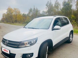 2012 Volkswagen Tiguan I Рестайлинг, белый, 990000 рублей, вид 2