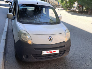 2010 Renault Kangoo II, белый, 550000 рублей, вид 1
