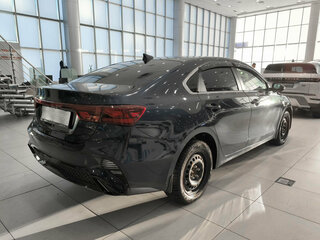 2022 Kia Cerato IV Рестайлинг, синий, 1540000 рублей, вид 5