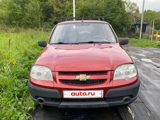 2009 Chevrolet Niva I Рестайлинг, красный, 350000 рублей, вид 1