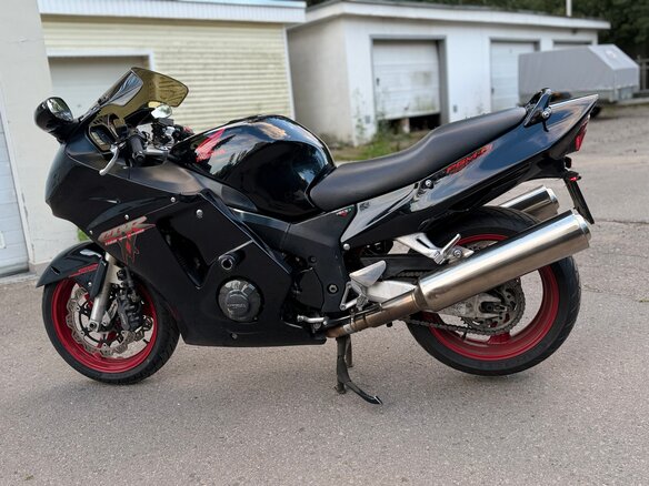 2001 Honda CBR 1100 XX, чёрный, 499999 рублей - вид 11