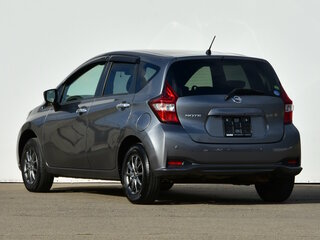 2019 Nissan Note II Рестайлинг, серый, 979000 рублей, вид 3
