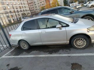 2003 Honda Fit Aria, серебристый, 250000 рублей, вид 2