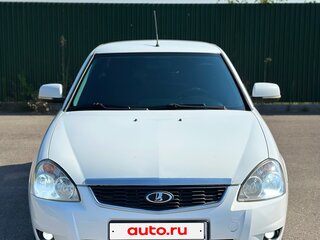 2016 Lada (ВАЗ) Priora I Рестайлинг, белый, 690000 рублей, вид 2