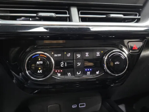 2023 Chevrolet Trax II, зелёный, 1400000 рублей - вид 19