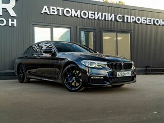 2018 BMW 5 серии 540i xDrive VII (G30/G31/G38), чёрный, 3599000 рублей, вид 3