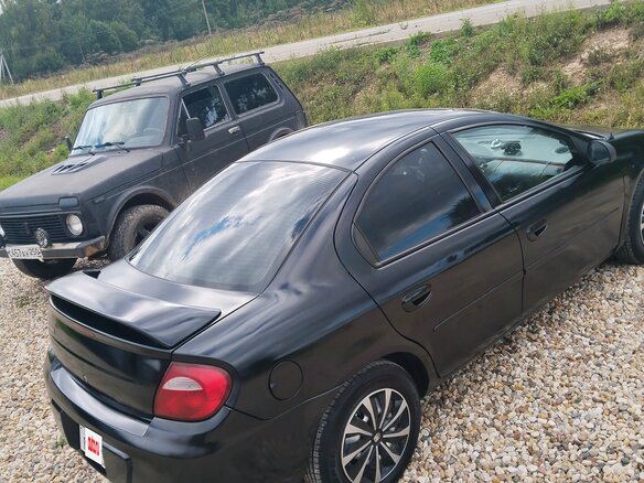 2004 Dodge Neon II, чёрный, 400000 рублей - вид 9