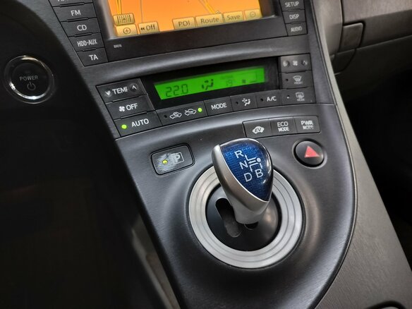 2009 Toyota Prius III (XW30), чёрный, 590000 рублей - вид 11