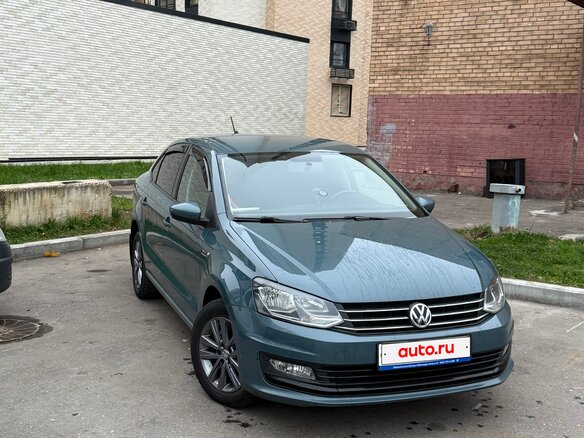 2019 Volkswagen Polo V Рестайлинг, серый, 1220000 рублей - вид 1