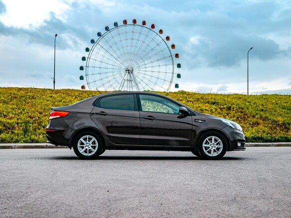 2016 Kia Rio III Рестайлинг, коричневый, 950000 рублей - вид 7
