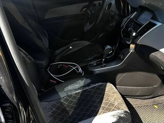 2011 Chevrolet Cruze I, чёрный, 800000 рублей, вид 5