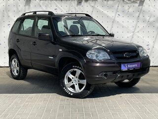 2012 Chevrolet Niva I Рестайлинг, коричневый, 590000 рублей, вид 3