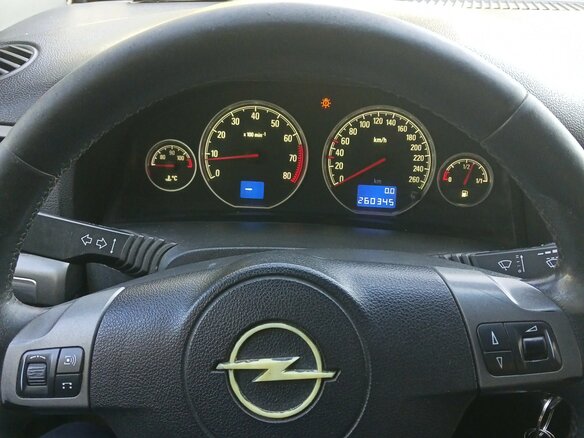 2006 Opel Vectra C Рестайлинг, чёрный, 500000 рублей - вид 10