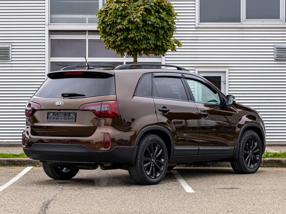 2012 Kia Sorento II Рестайлинг, коричневый, 1595000 рублей - вид 5