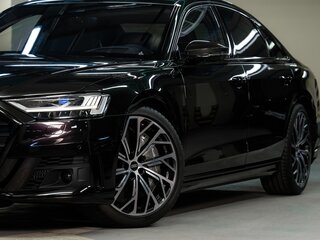 2021 Audi S8 IV (D5) Рестайлинг, чёрный, 18000000 рублей, вид 2