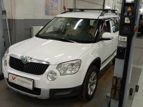 2011 Skoda Yeti I, белый, 580000 рублей, вид 1