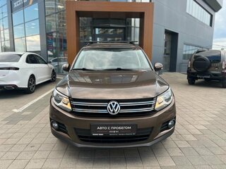 2015 Volkswagen Tiguan I Рестайлинг, коричневый, 1350000 рублей, вид 2