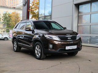 2014 Kia Sorento II Рестайлинг, коричневый, 1770000 рублей, вид 3