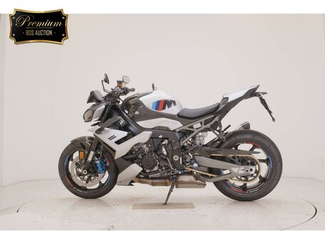 2025 BMW M 1000 R, серебристый, 2900000 рублей, вид 1