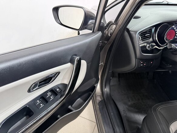 2013 Kia Ceed II, коричневый, 999000 рублей - вид 16