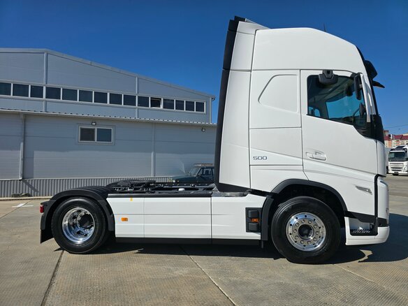 2026 Volvo FH, белый, 19800000 рублей - вид 26