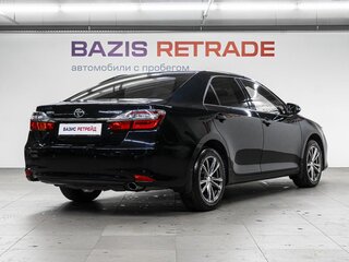 2015 Toyota Camry VII (XV50) Рестайлинг, чёрный, 1999000 рублей, вид 5