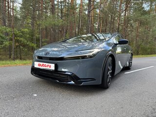 2023 Toyota Prius PHV V (XW60), серый, 5300000 рублей, вид 1