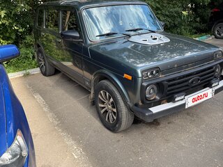 2013 Lada (ВАЗ) 2131 (4x4) 213105 I, зелёный, 305000 рублей, вид 3