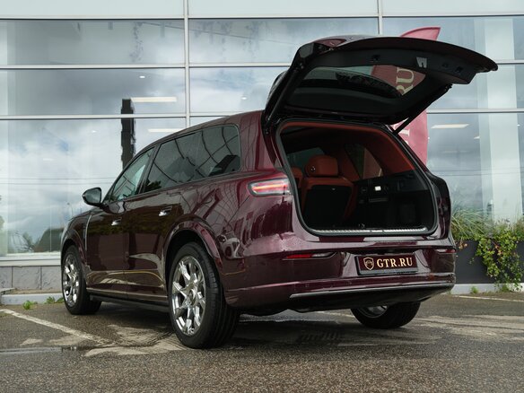 2026 Voyah Taishan X8, красный, 7350000 рублей - вид 5