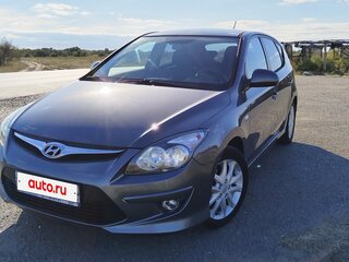 2010 Hyundai i30 I Рестайлинг, серый, 700000 рублей, вид 2
