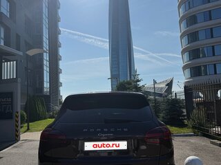 2017 Porsche Cayenne Diesel II Рестайлинг (958), коричневый, 5000000 рублей, вид 5